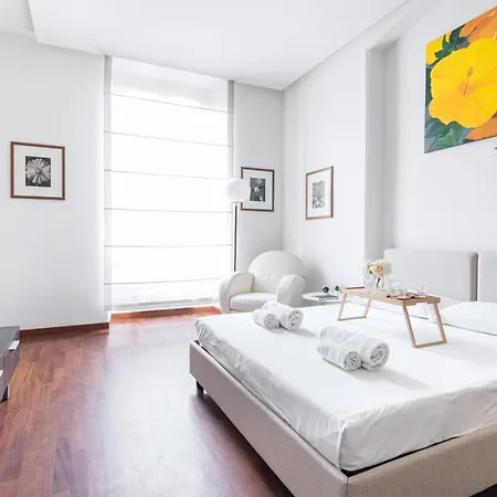 Apartamento Easylife - Elegante In Moscova Milão